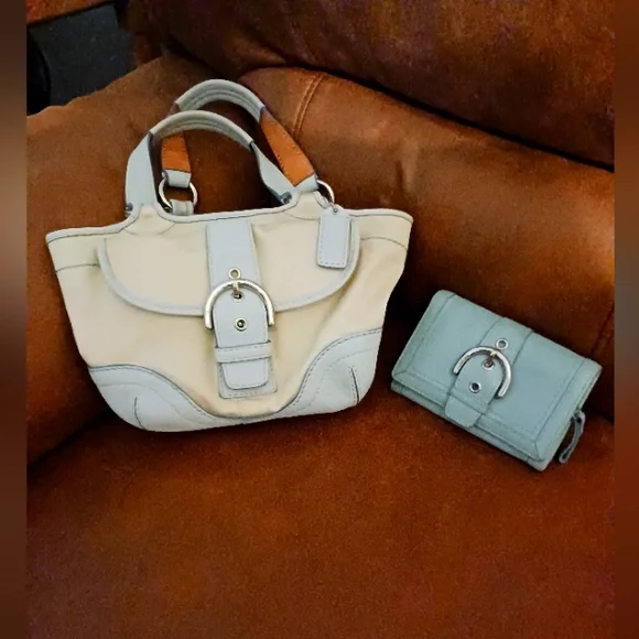 Rare Coach bag and wallet. lt.blue leather & cream canvas. - Picture 1 of 2